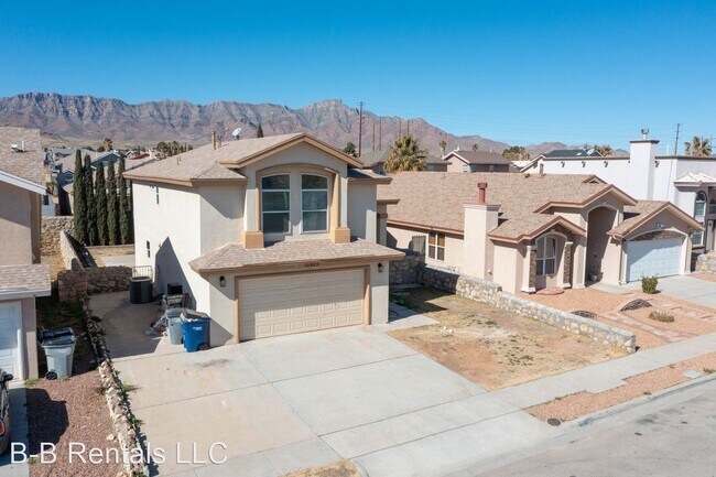 Building Photo - 3 br, 2.5 bath House - 10925 Duster Dr.