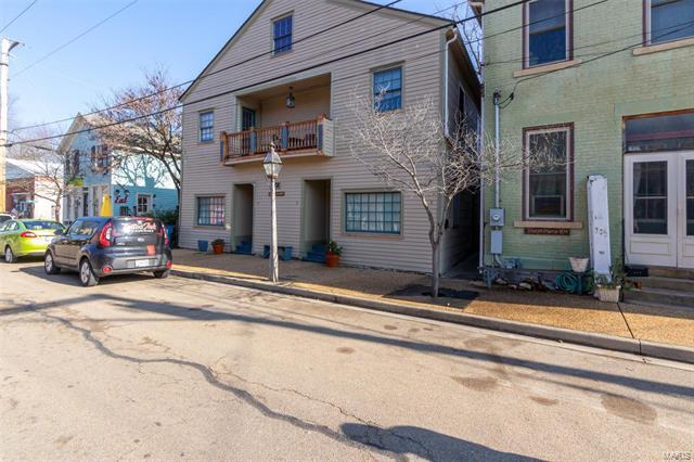Primary Photo - 66 S Main St