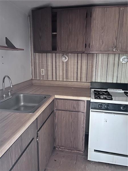 Foto del edificio - 5807 Bartlett St