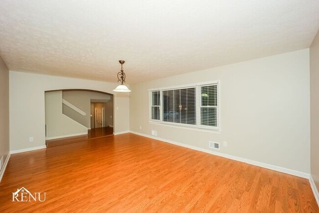 Building Photo - 6712 Collier Way