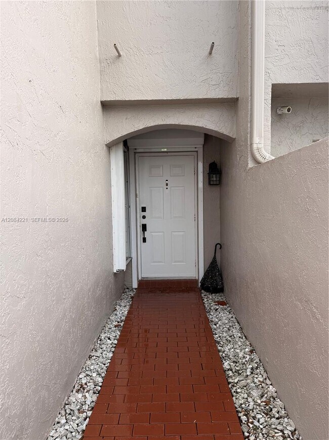 Building Photo - 12837 SW 65th Terrace