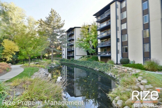 Foto del edificio - 2 br, 2 bath House - 4963 Eastridge Lane #160