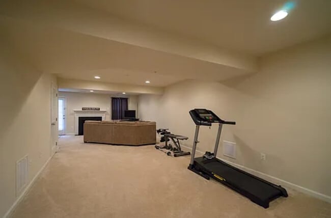 Building Photo - 23503 Forest Haven Way