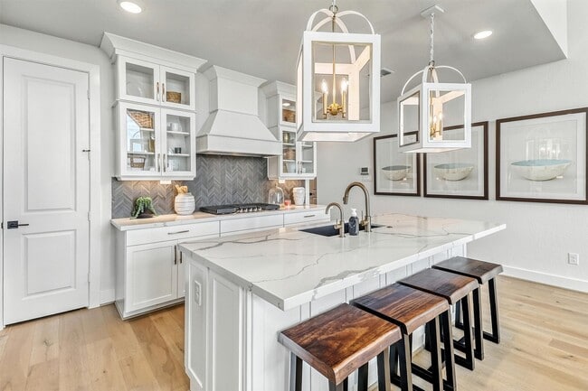 Foto del edificio - 29703 Burcreek Ln