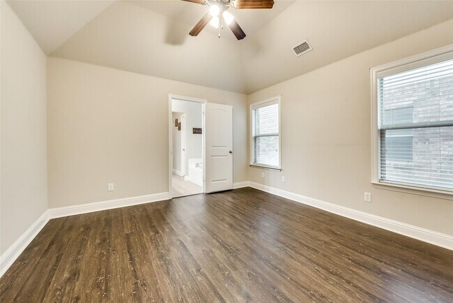 Foto del edificio - 1613 Applegate Way