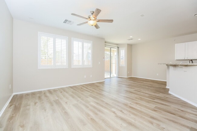Building Photo - 10548 Congaree St
