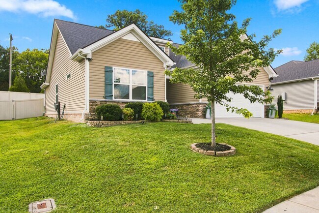 Building Photo - 345 Turney Ln