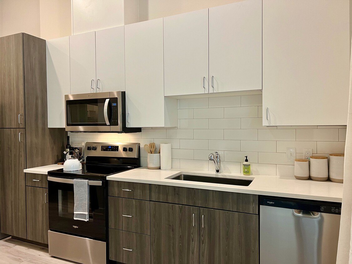 Windsor Park Towers Apartments in Austin, TX