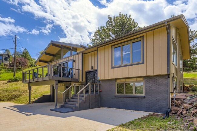 Foto del edificio - 389 S Cedar Brook Rd