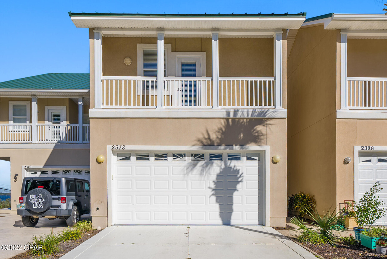 Primary Photo - 2338 Pelican Bay Ct