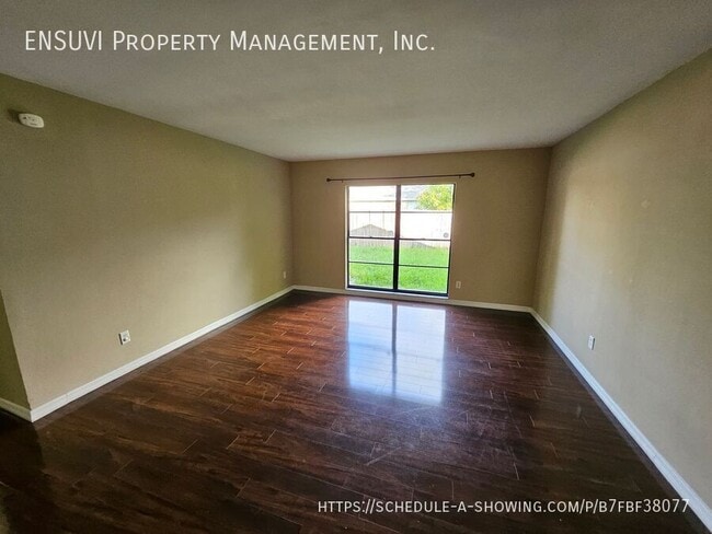 Building Photo - 16009 Marshfield Dr