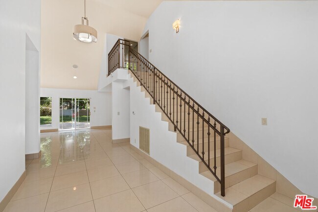 Foto del edificio - 10926 Alta View Dr