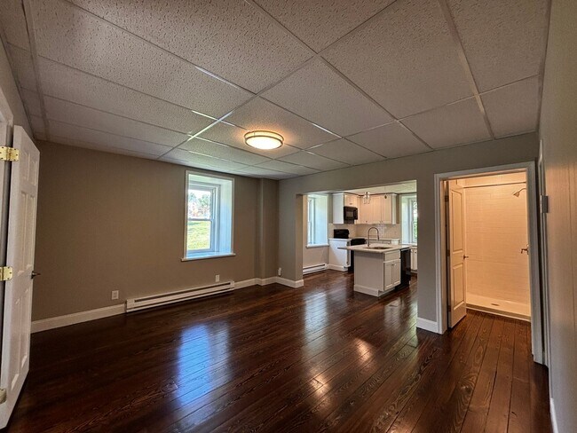 Foto del edificio - Newly remodeled 3+ bedroom