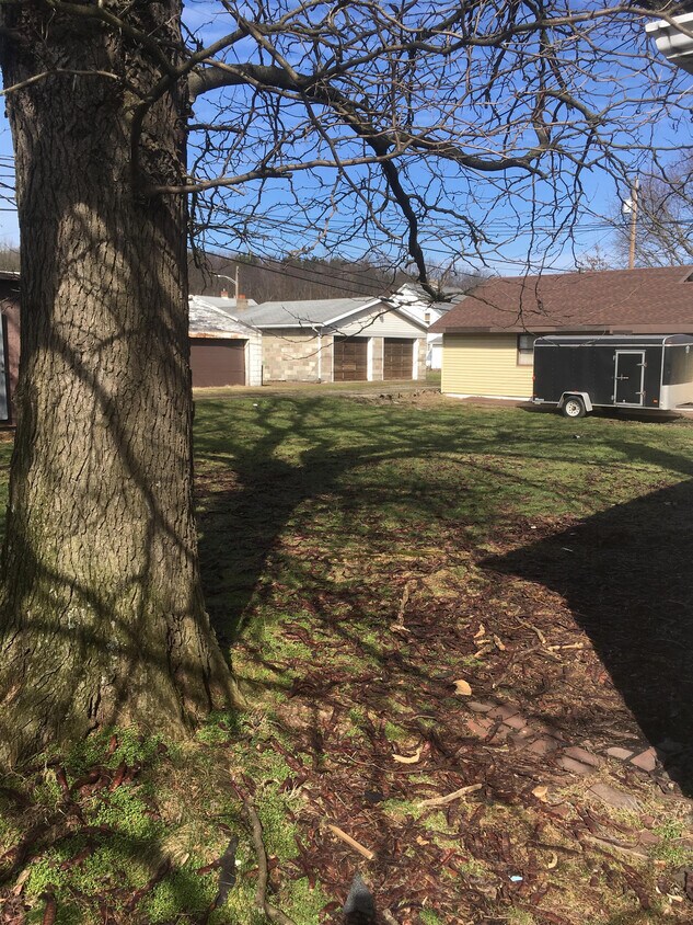Primary Photo - 1105 Baggaley Ave