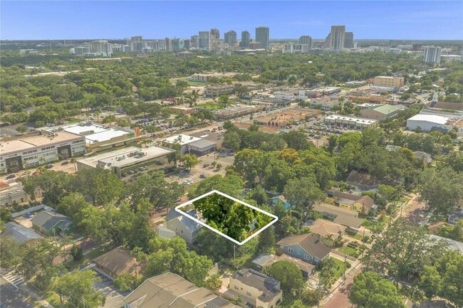 Building Photo - 1509 Woodward St