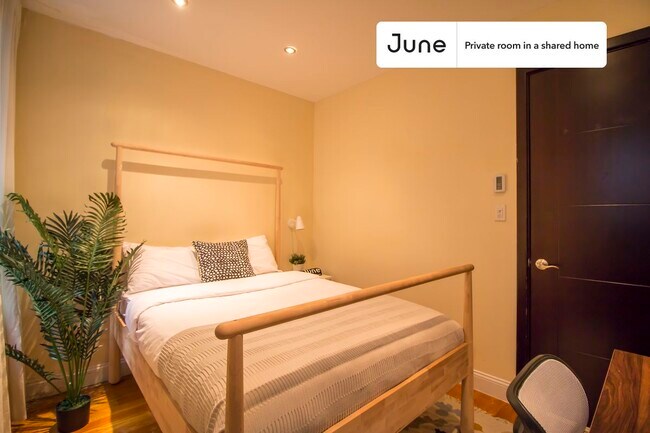 Foto del edificio - Room in Shared 5 bed/2 bath home