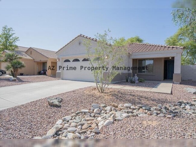 Building Photo - 17432 W Calavar Rd