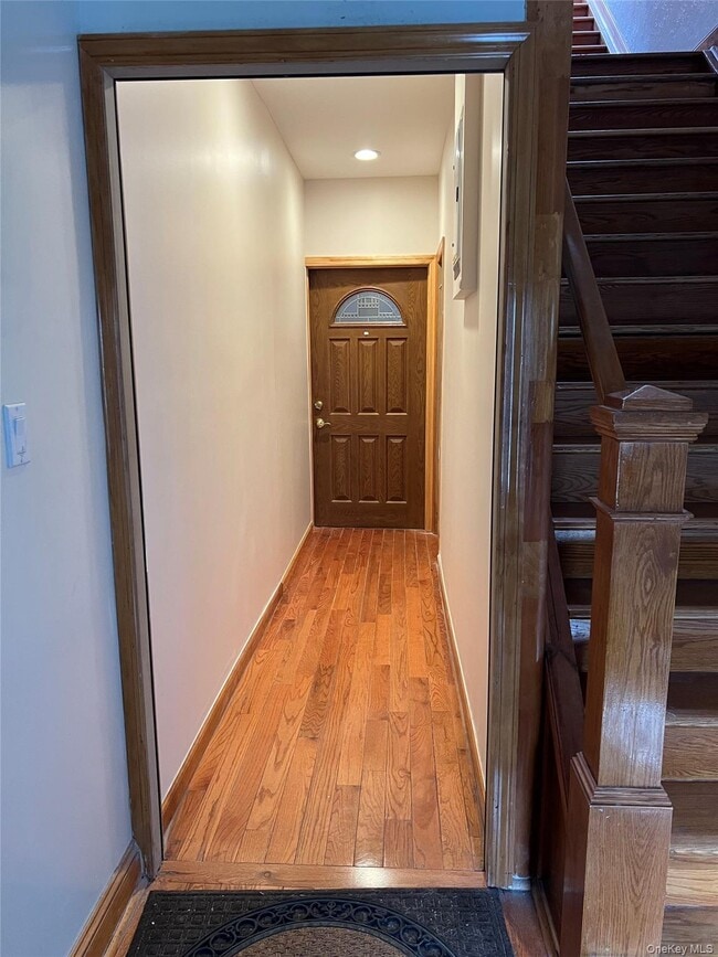 Building Photo - 84-17 Cuthbert Rd