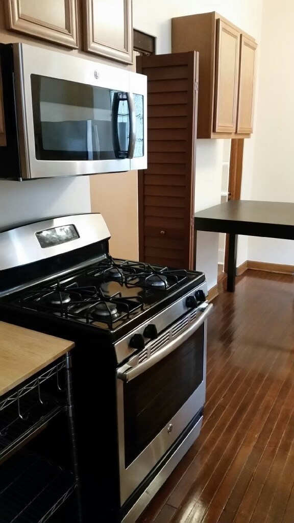 Foto del edificio - 3335 S Carpenter St