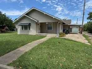 Building Photo - 429 N Crawford Ave