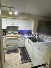 Building Photo - 11155 SW 5th Pl