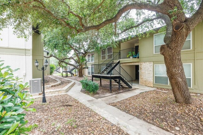 Photo - 100 Lorenz Rd Apartment