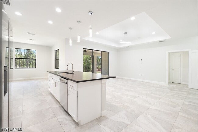 Foto del edificio - 2692 54th Ave NE