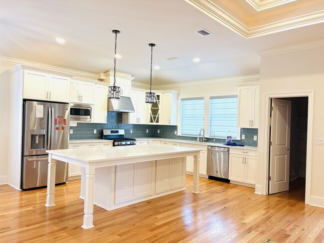 Foto del edificio - 2506 Blue Ridge Dr