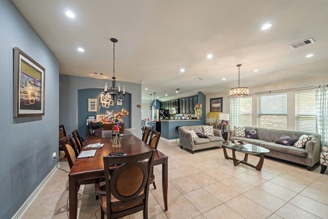 Building Photo - 8819 Chaco Hill Ln