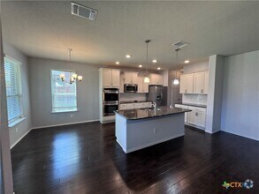 Building Photo - 1310 Stonewall Ridge