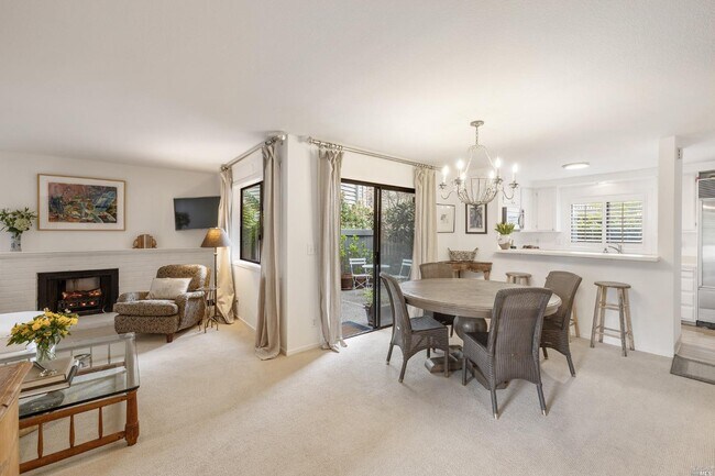 Foto del edificio - 191 Cypress Pl