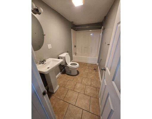 Foto del edificio - 391 Plain St