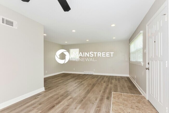 Foto del edificio - 3 Bedroom Pet-Friendly Home in FLORISSANT,...
