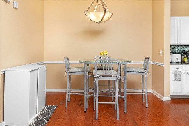 Photo - Beautiful 2/2 in Hunter's Creek House