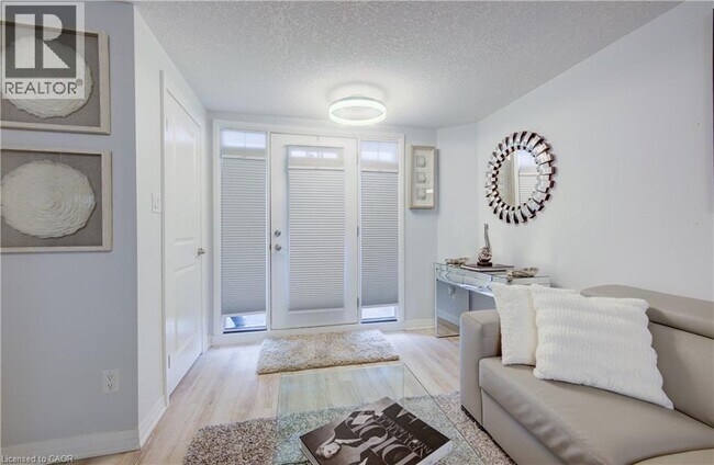 Photo du bâtiment - 1989 Ottawa Street S