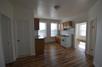 Building Photo - 169-171-171 Avenue F