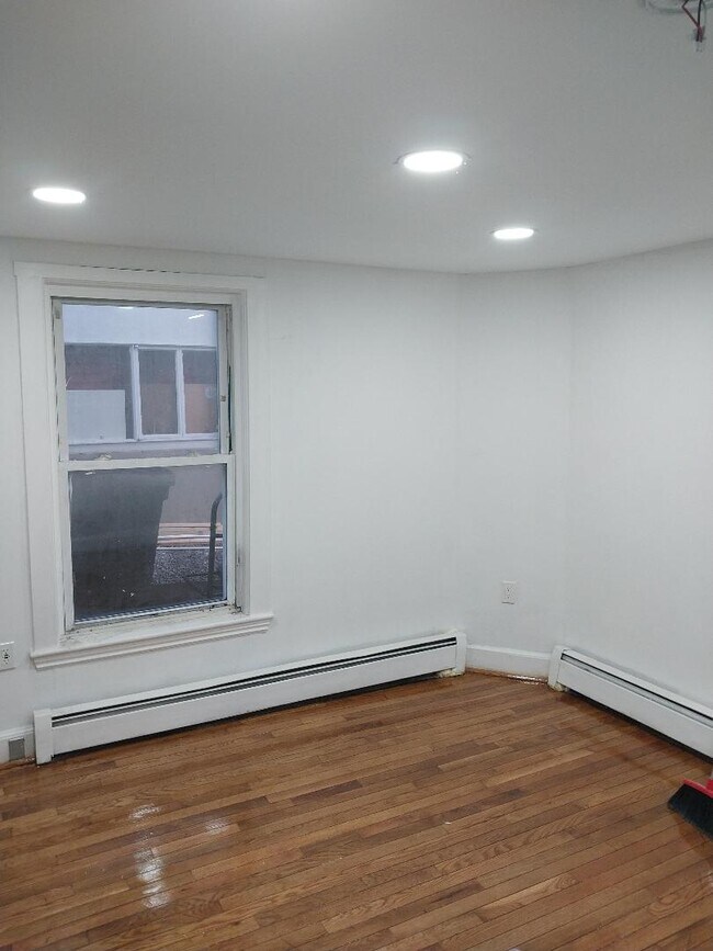 Foto del edificio - 565 Salem St