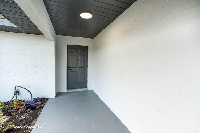Foto del edificio - 306 Harvey Ave NE