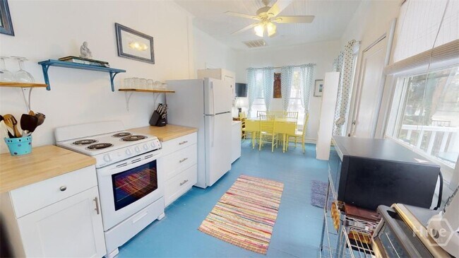 Foto del edificio - 712 2nd Ave