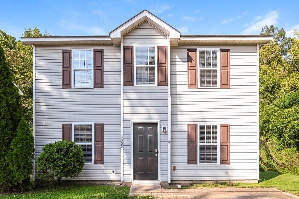 Foto principal - 3002 Reid Ave