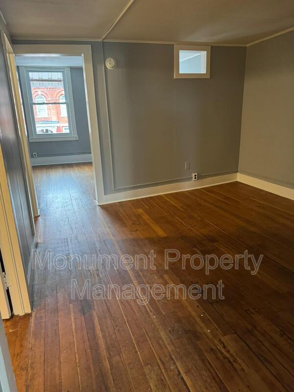 Foto del edificio - 8A East Church St