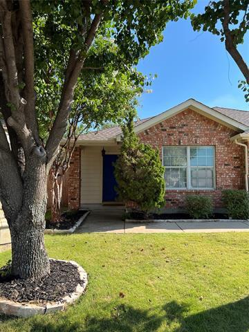 Foto del edificio - 12048 Gold Creek Dr E