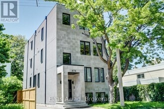 Building Photo - 974 Hooper St