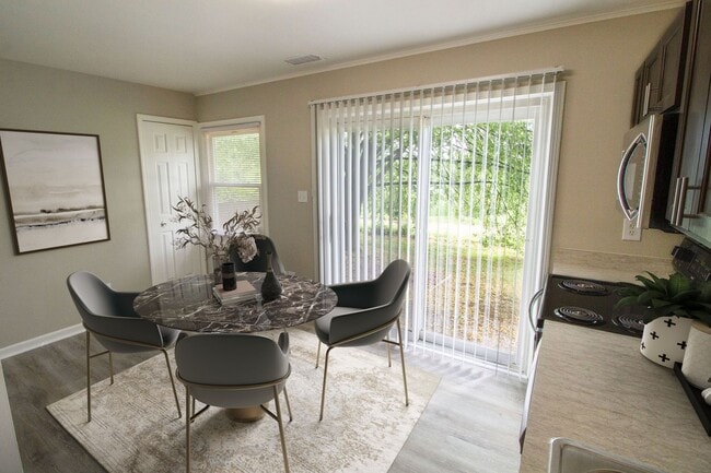 Interior Photo - Meadowfield Townhomes of Rochester Hills