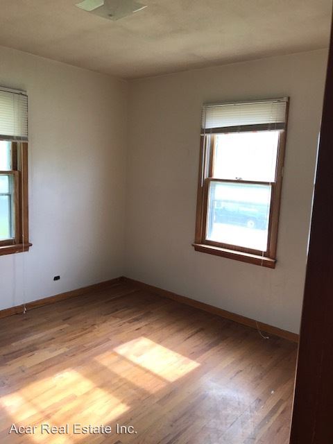 Building Photo - 907 Arkansas Ave