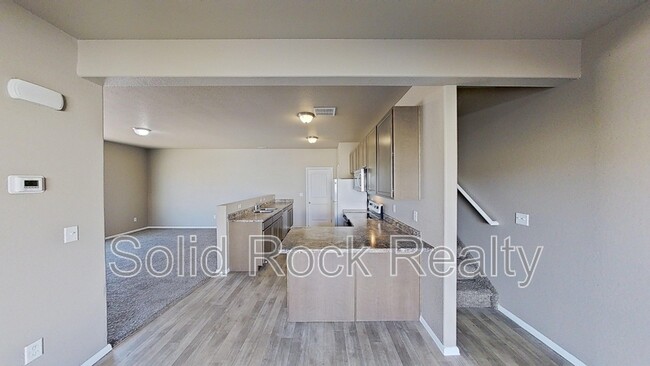 Foto del edificio - 7775 Forest Meadows Ave