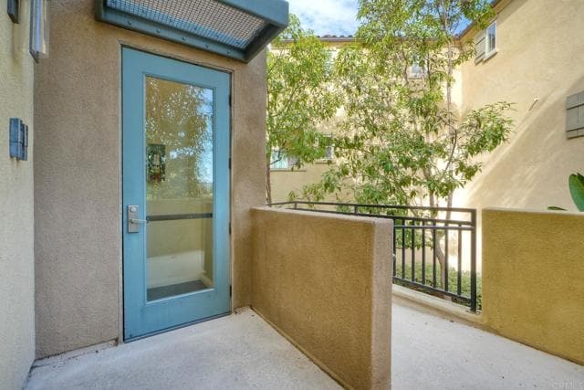 Building Photo - 5063 Waterview Way