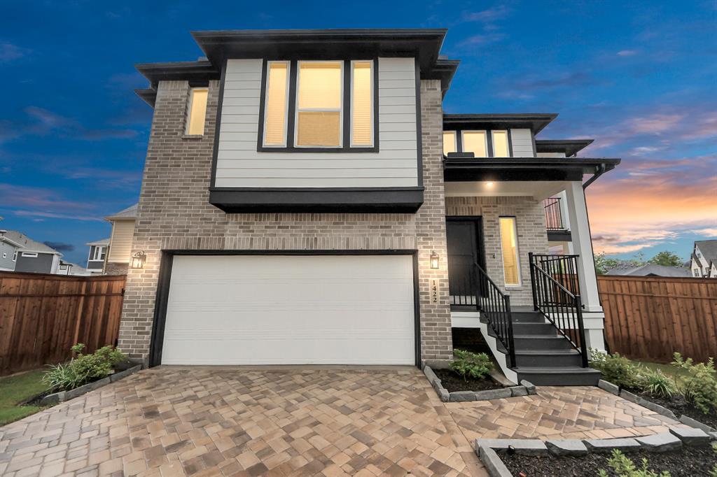 Foto principal - 1422 Shaded Rock Dr