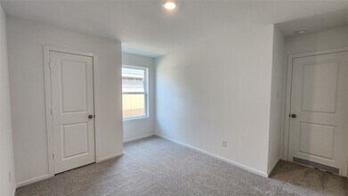 Building Photo - 26850 Cascade Sunrise St