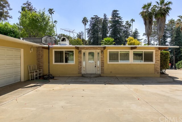 Foto del edificio - 2 Summit Ave